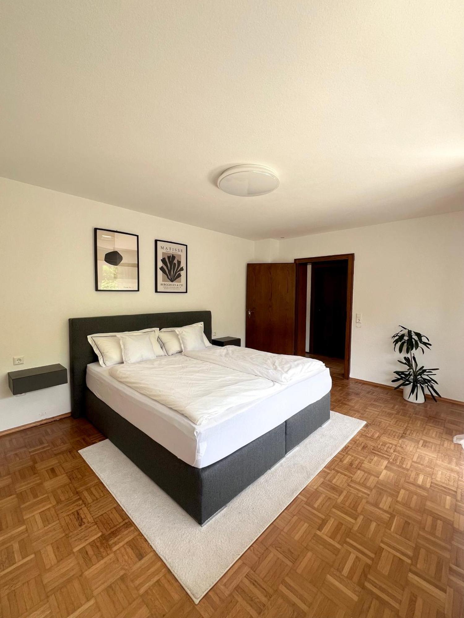 Privates Ferienhaus Mit Pool & Whirlpool Zentral In Bad Dürkheim Eksteriør billede